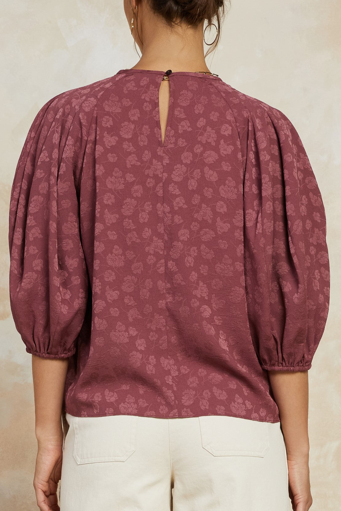 WINE ROUND NECK  PANELED TOP
