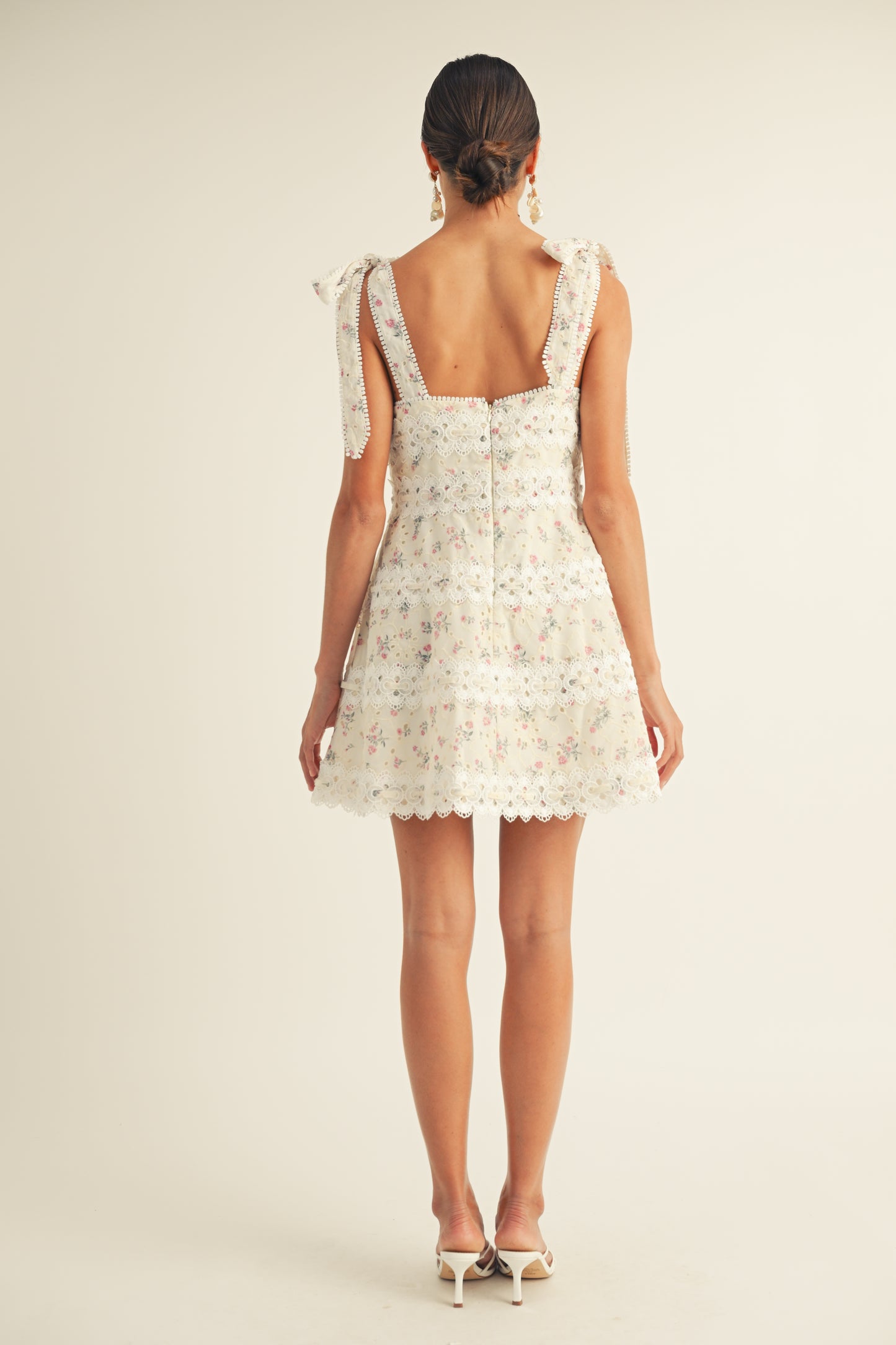 IVORY FLORAL MINI DRESS