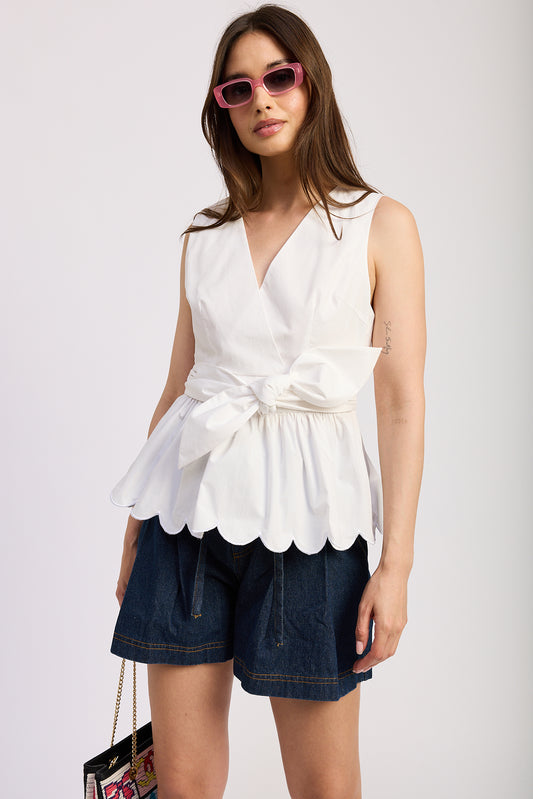 WHITE SCALLOP HEM PEPLUM TOP