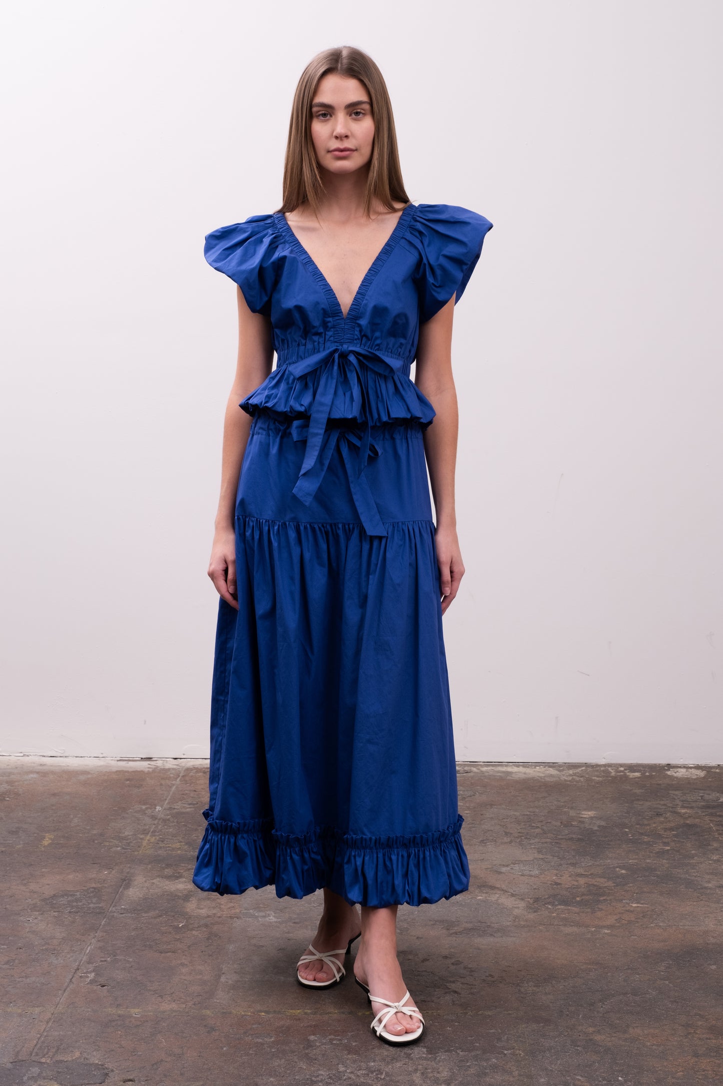 BLUE SHIRRED MIDI SKIRT
