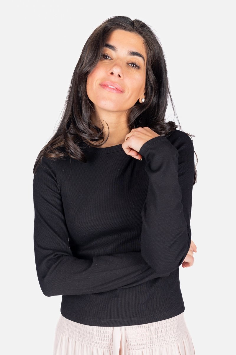 BLACK LEENA TOP