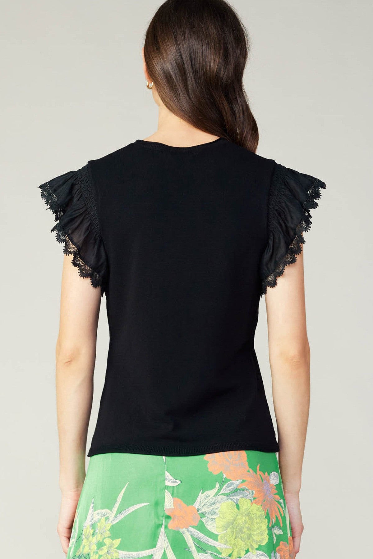 BLACK WOVEN SWEATER TOP