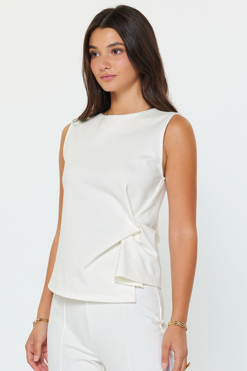 OFF WHITE  PONTE SLEEVELESS TOP