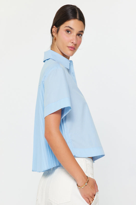 BABY BLUE CROPPED PLEED TOP