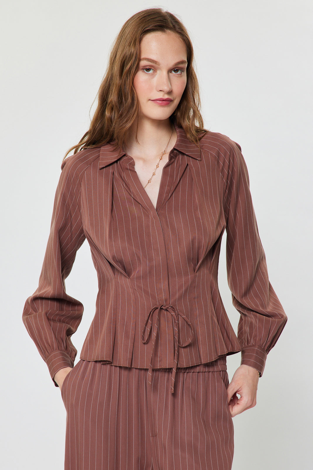 MOCHA STRIPED COLLARED BUTTON TIE SHIRT