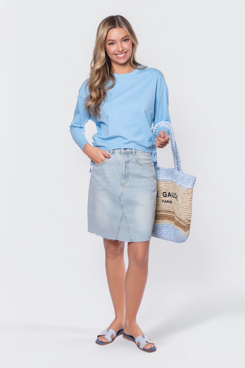 LIGHT BLUE LUMI TOP