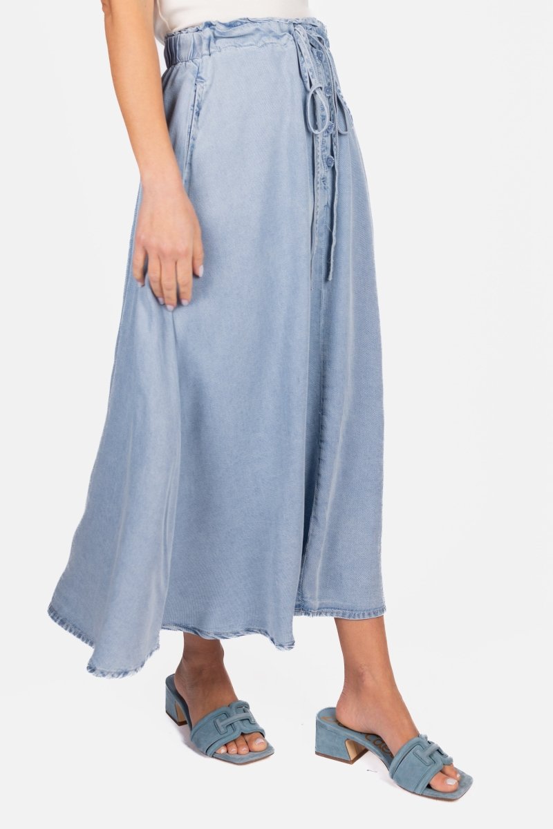 CHAMBRAY ARIYA SKIRT