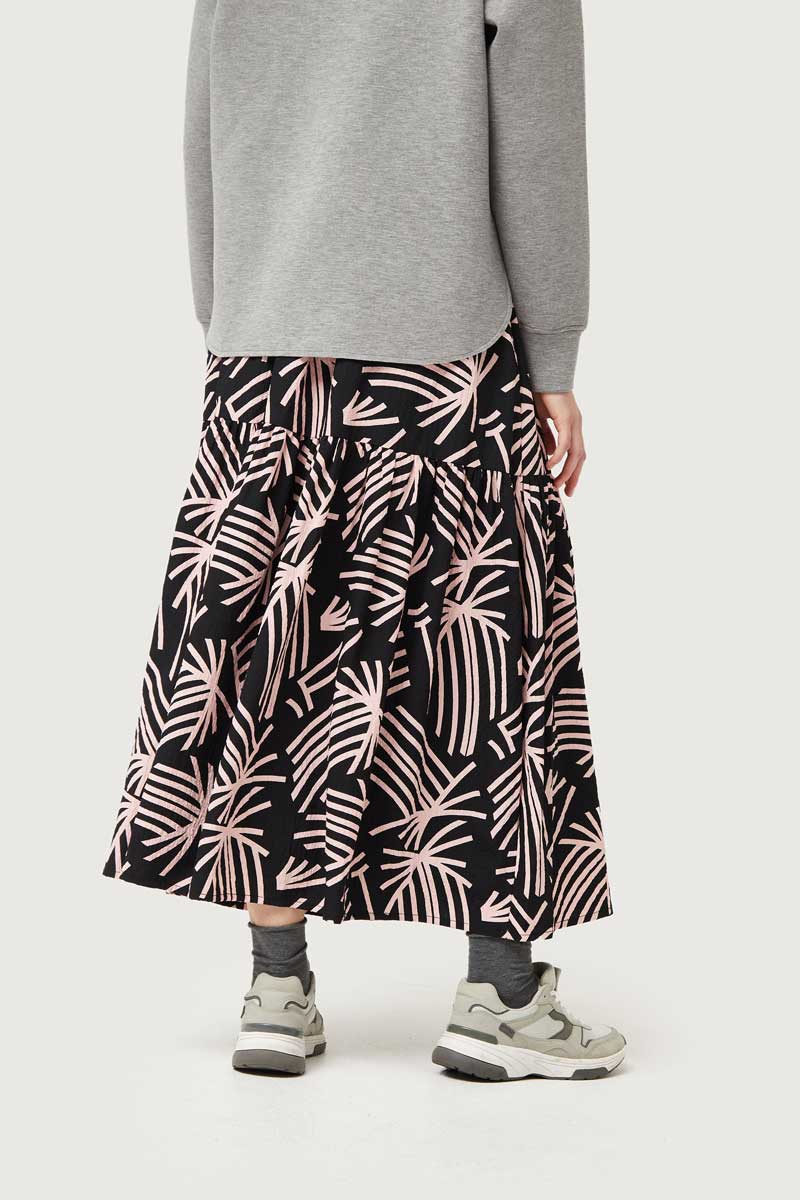 BLACK PINK CONVERSATIONAL SKIRT