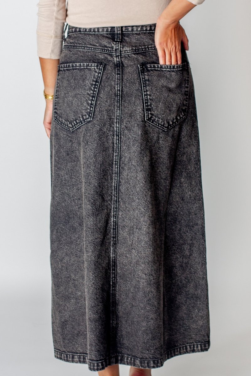BLACK ARIELLA SKIRT