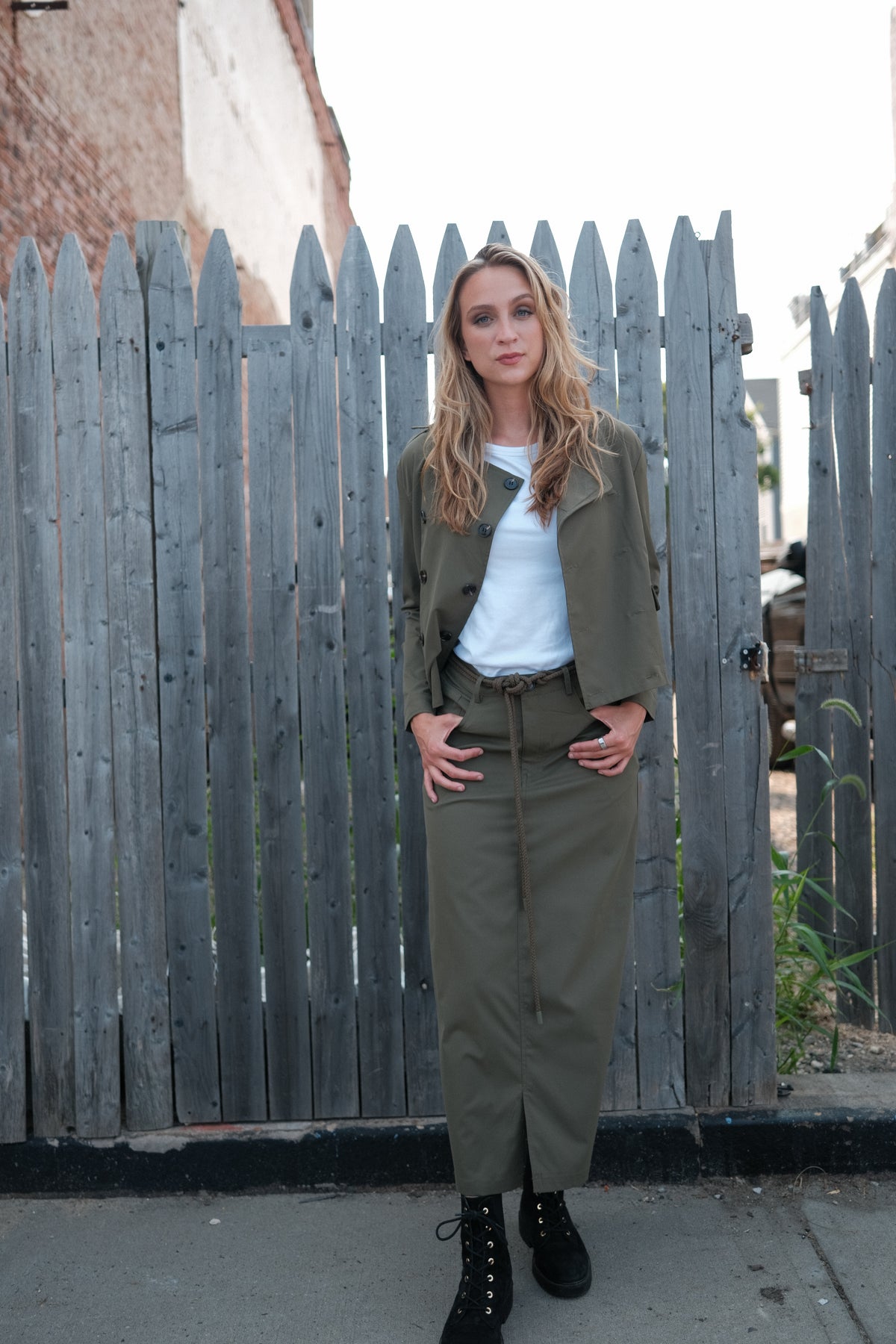 OLIVE NOIR SET JACKET & SKIRT SET