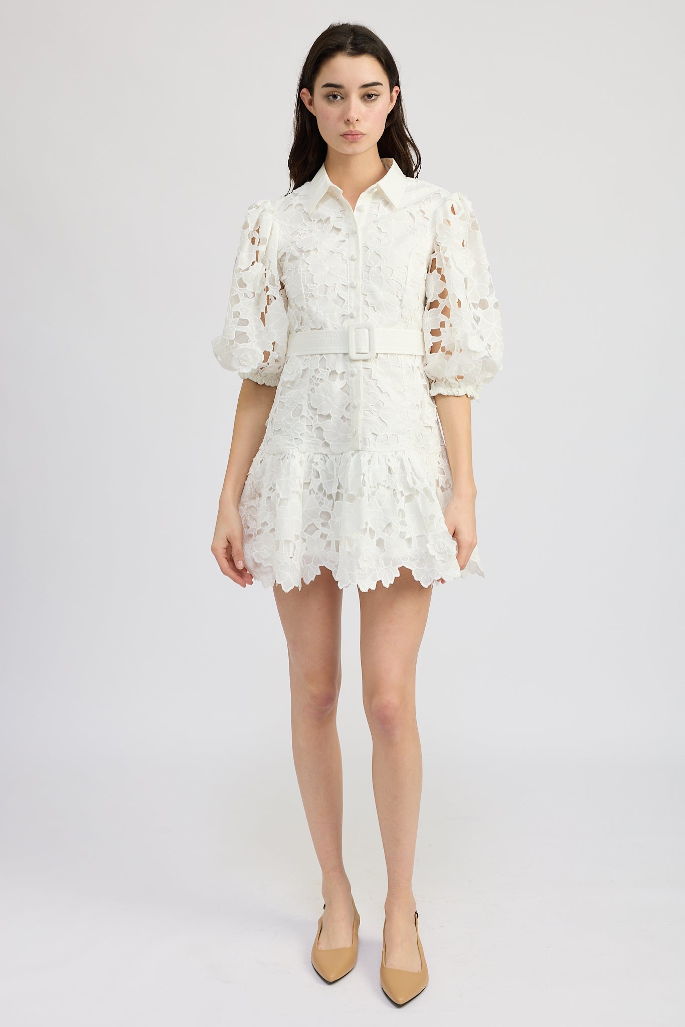 WHITE FLORAL EMBROIDERY MINI DRESS