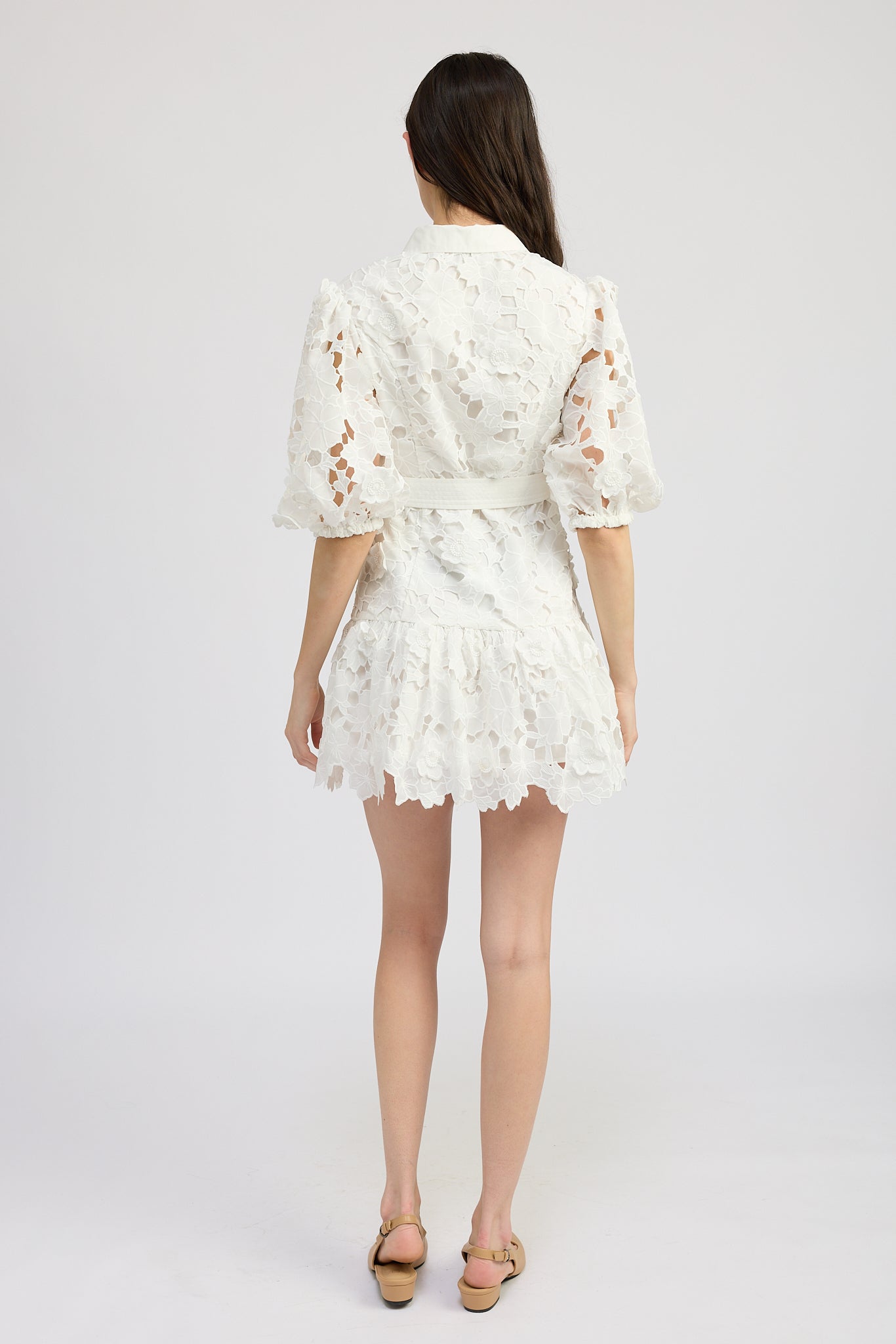 WHITE FLORAL EMBROIDERY MINI DRESS