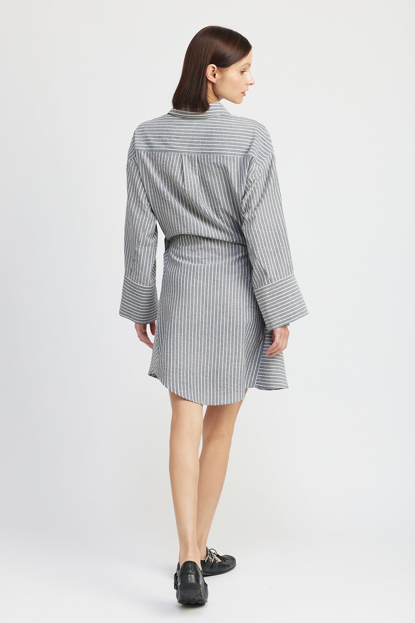 GRAY ASYMETRIC BUTTON SHIRT MINI DRESS