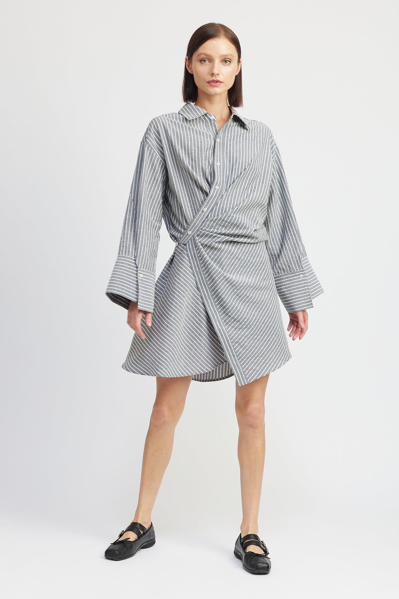 GRAY ASYMETRIC BUTTON SHIRT MINI DRESS